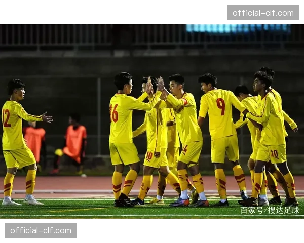 马德里市区五月举办五人制足球锦标赛，吸引超过两百支业余队伍参赛